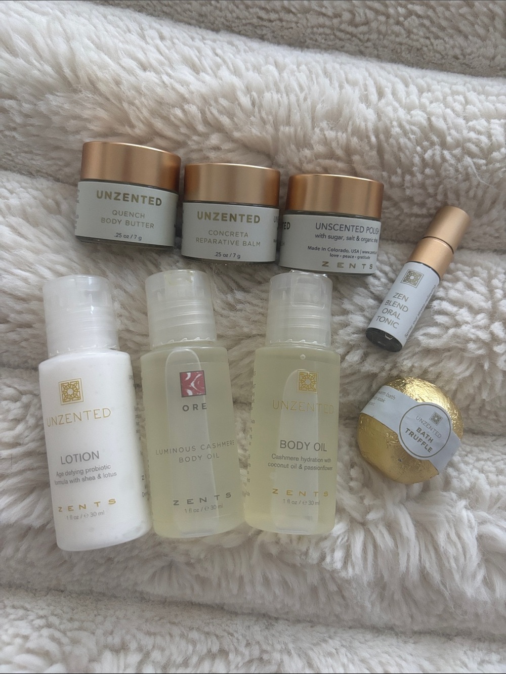 Unzented Hydrating Body Oil & Lotion Set — bag included